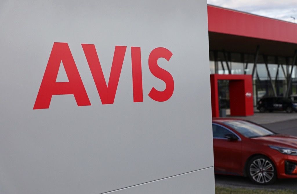 about avis image
